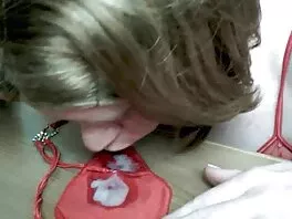 Blowjob და shaved pussy fuck