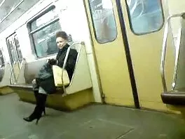 დიდი ძუძუები milf აქვს გარკვეული fun
